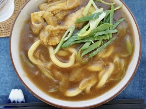 1人前100円以下！うどん屋さんのカレーうどん